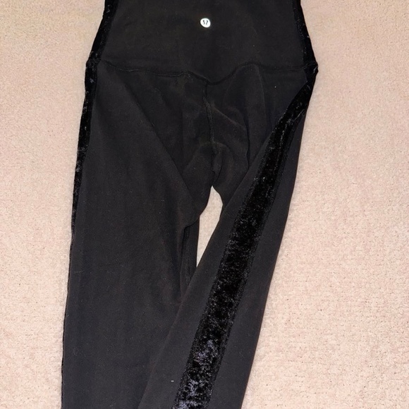 Lululemon Align Leggings Size 2 - Picture 3 of 3